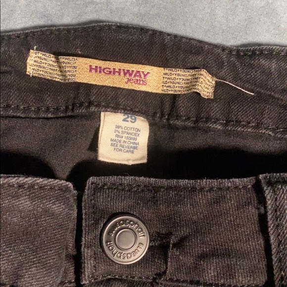 Highway Jeans Distressed Shorts Womens size 29 - Picture 13 of 16